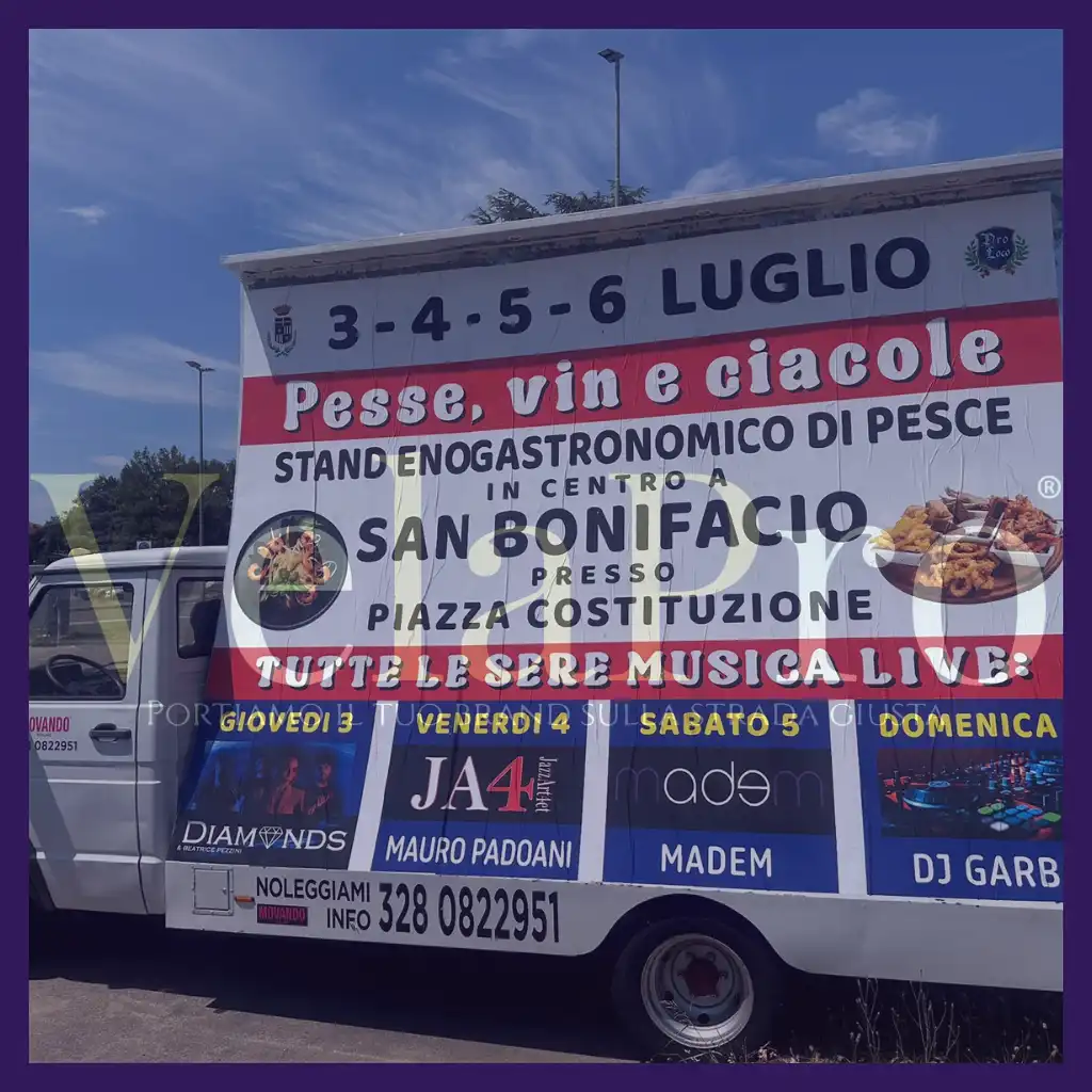 Camion vela in posizione fissa